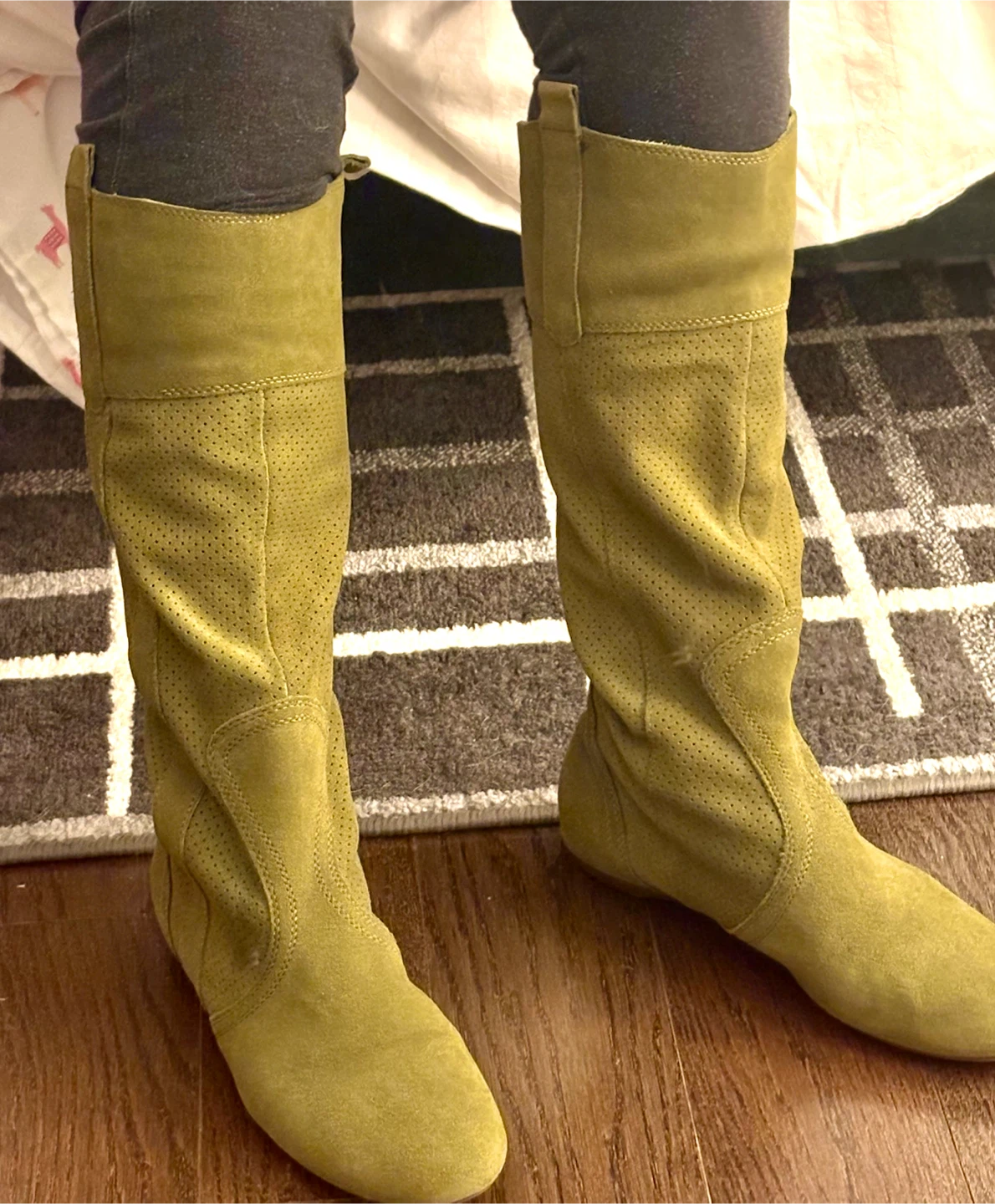 Olive Green Suede Boots size 9.5 - photo 5