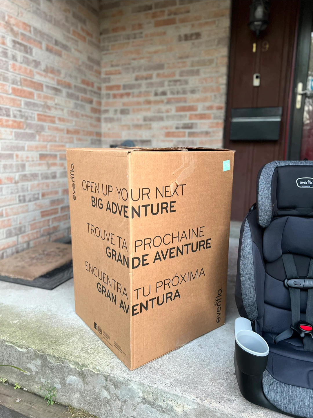 Evenflo Maestro Sport 2-in-1 Car Seat - photo 3