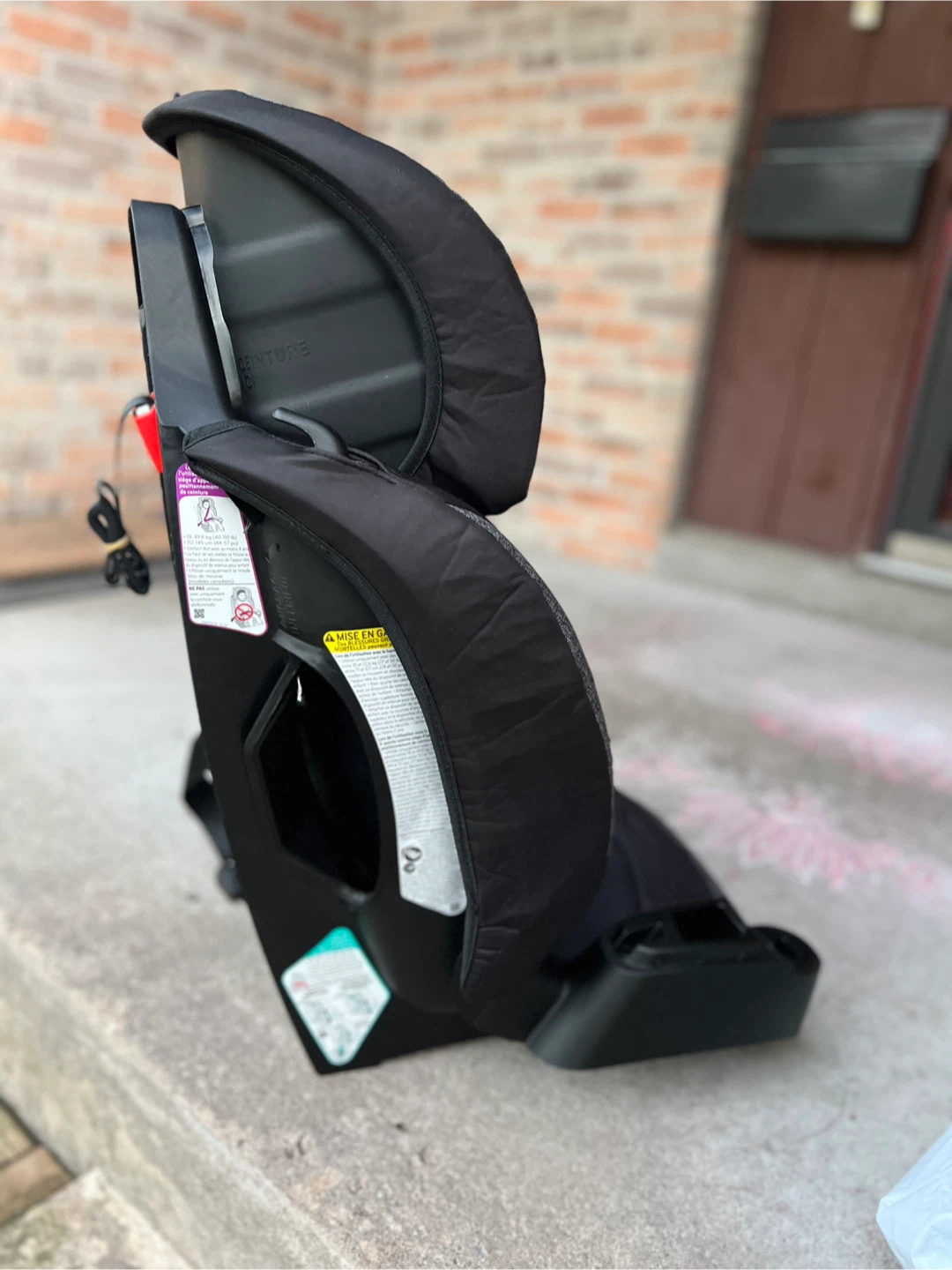Evenflo Maestro Sport 2-in-1 Car Seat - photo 5