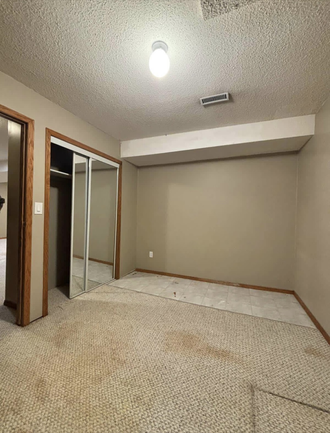 Private room for rent - photo 5