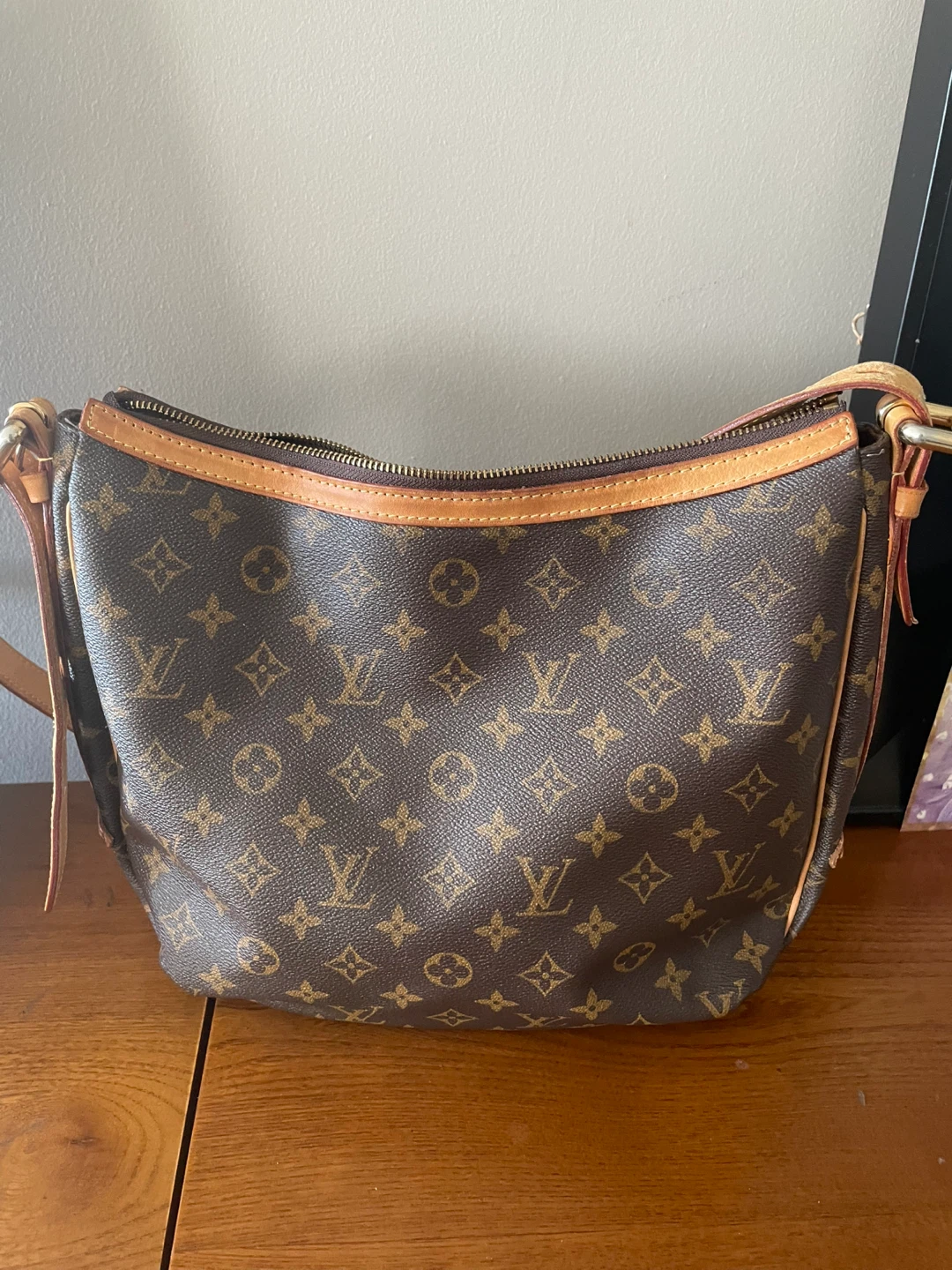 Louis Vuitton Monogram Canvas Shoulder Bag - photo 2