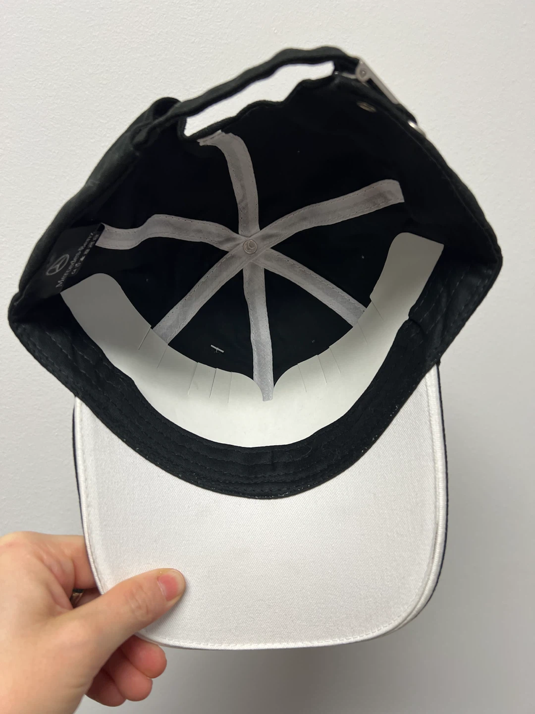 New Mercedes-Benz Collection Black and White Cap - photo 4