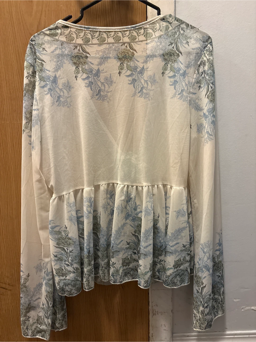 Floral Print Tie-Front Top - Size Large - photo 2