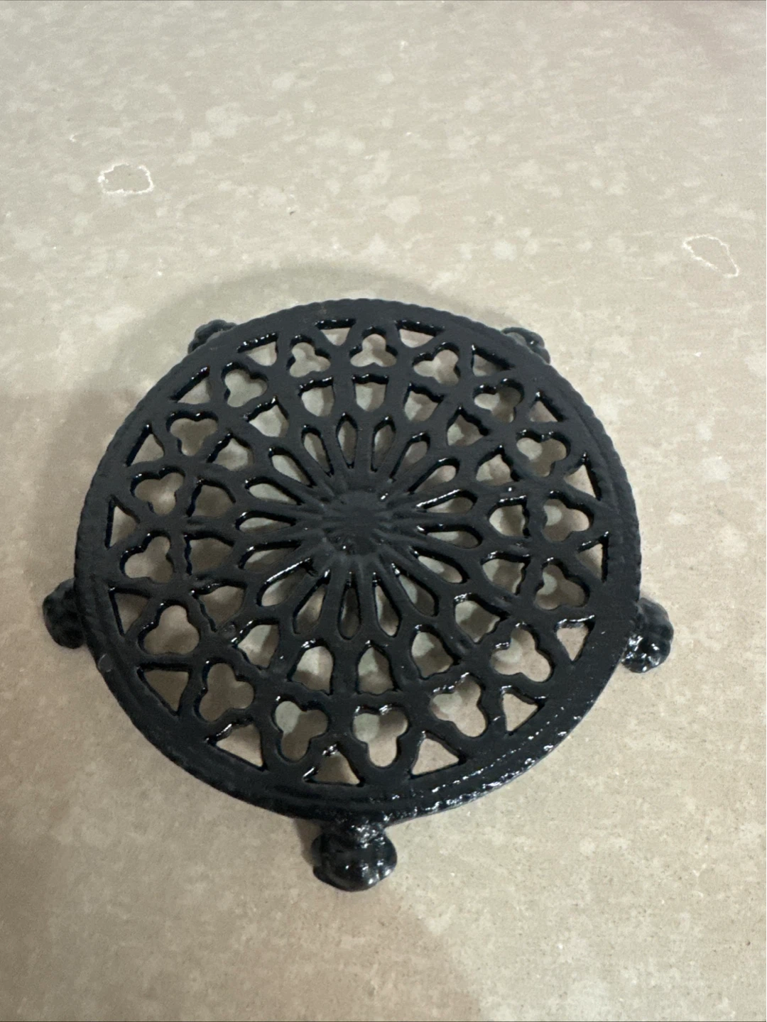 Set of 2 Decorative Cast Iron Trivets - photo 4