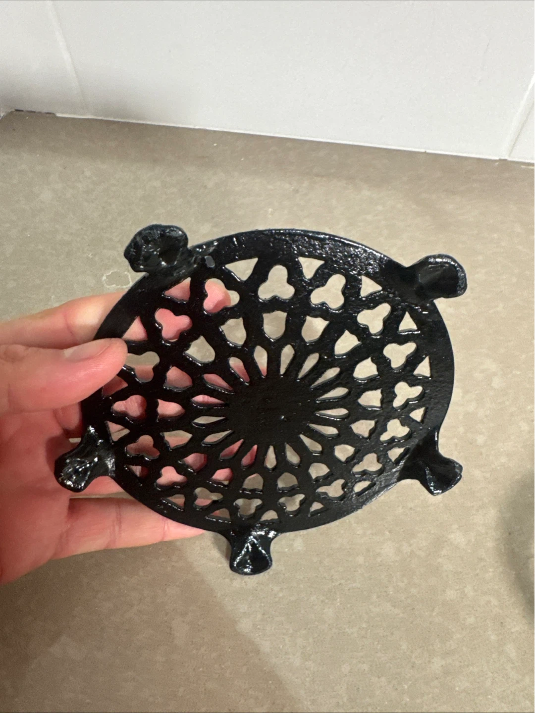 Set of 2 Decorative Cast Iron Trivets - photo 5