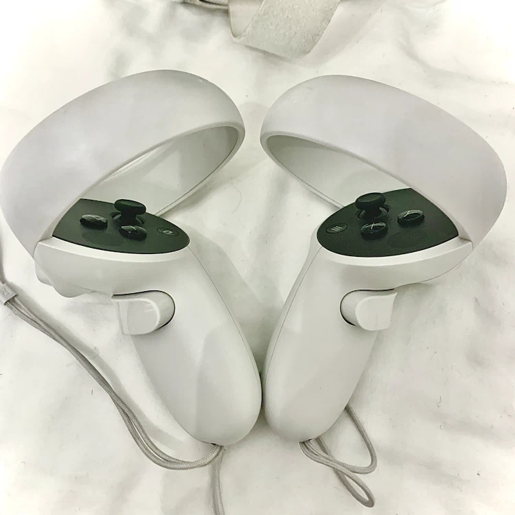 Meta Quest 2 VR Headset with Controllers - photo 2