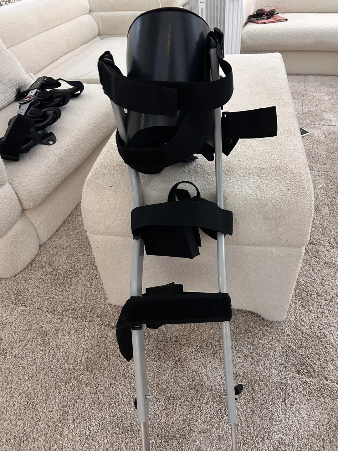 Freedom leg brace (crutches-less) - photo 2