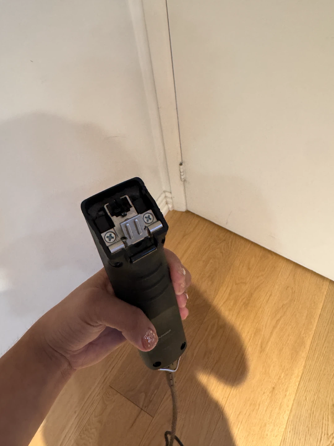 Andis AGC 2-Speed Pet Clipper - photo 4