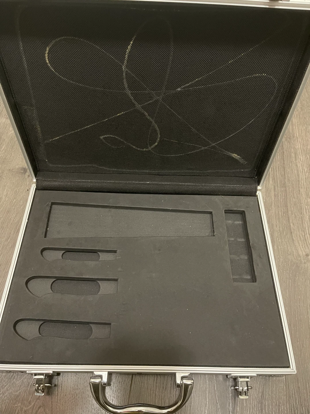 Aluminum Hard Carrying Case with Foam Insert