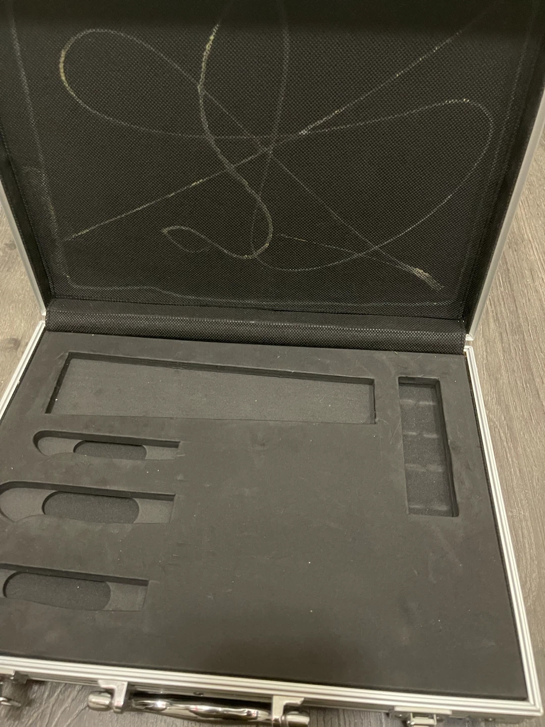 Aluminum Hard Carrying Case with Foam Insert - photo 2