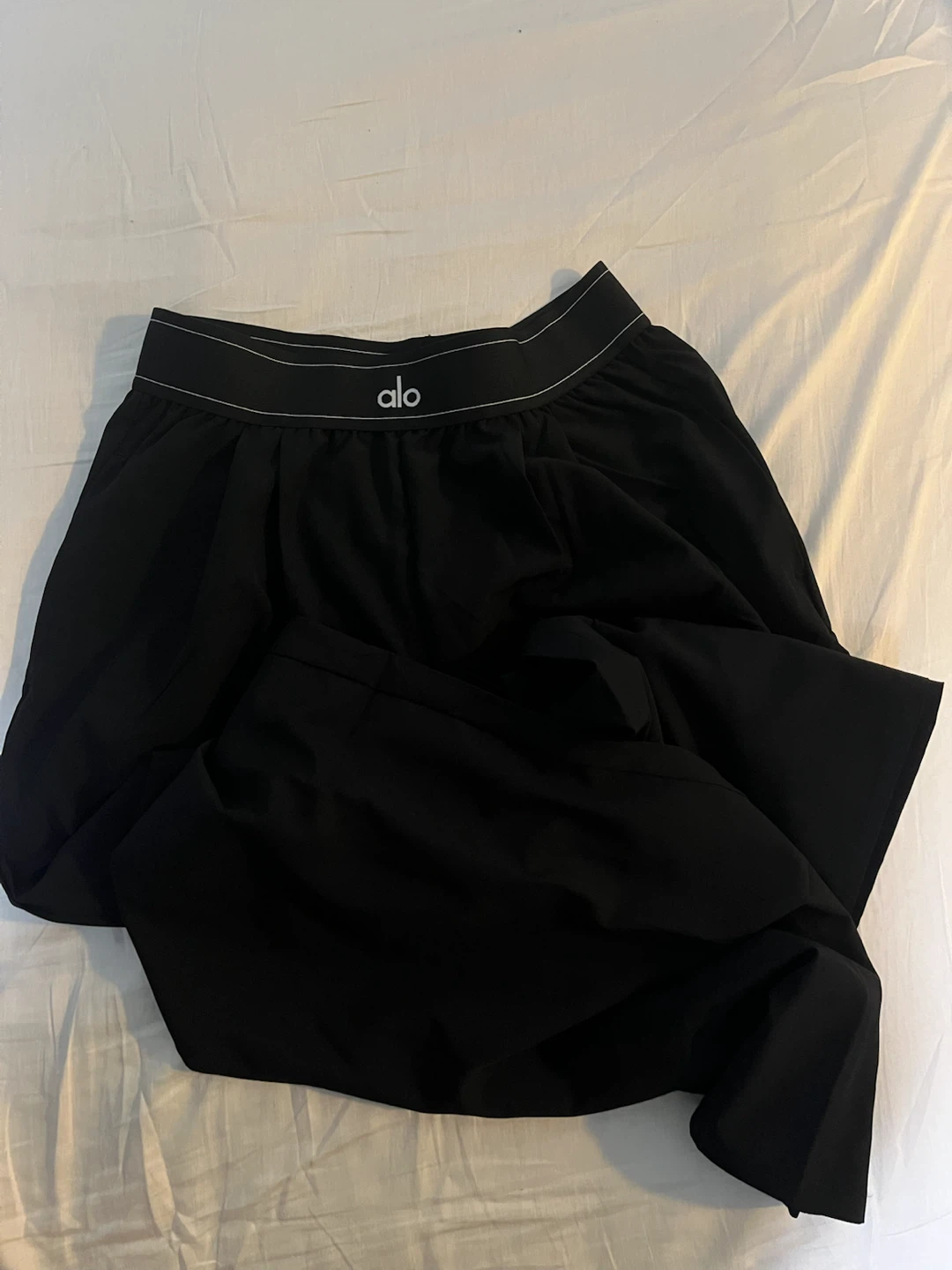 Alo Suit Up Trouser (Black)