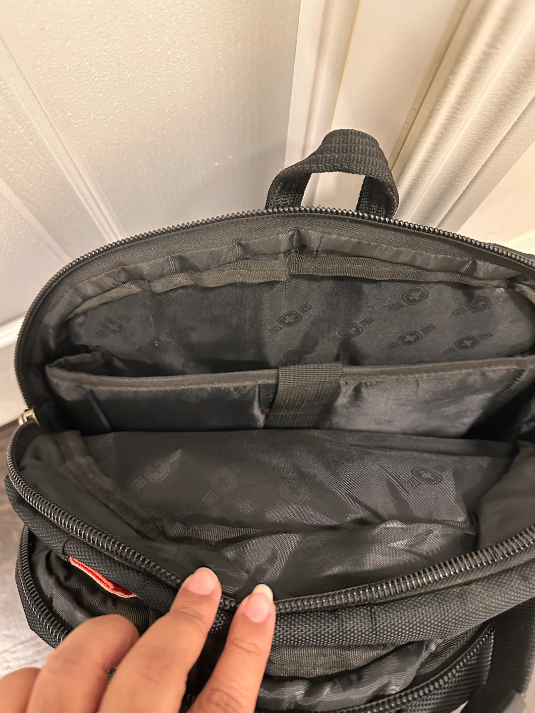 SwissGear Laptop Backpack - photo 2