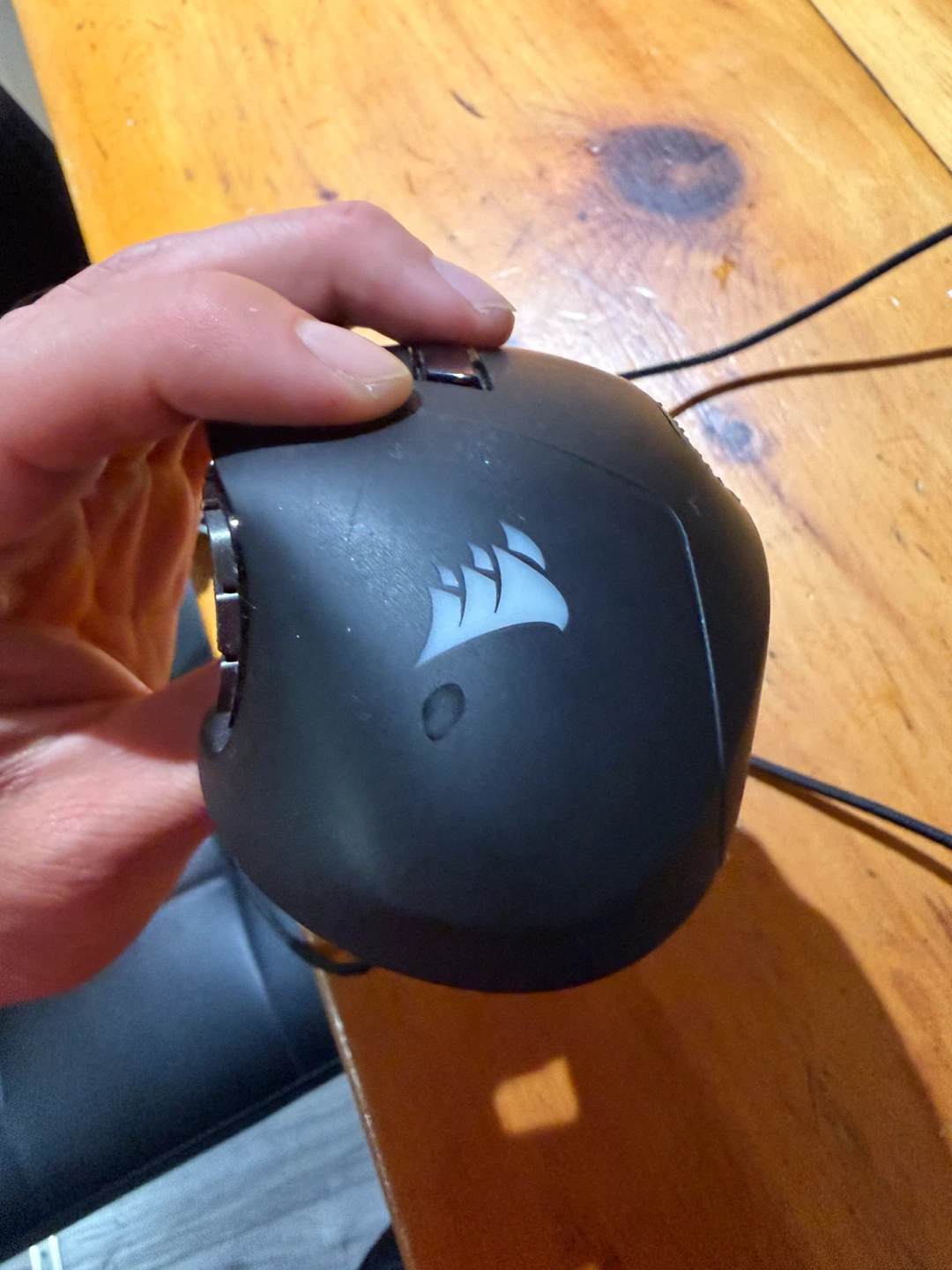 Corsair Scimitar RGB Gaming Mouse - photo 2