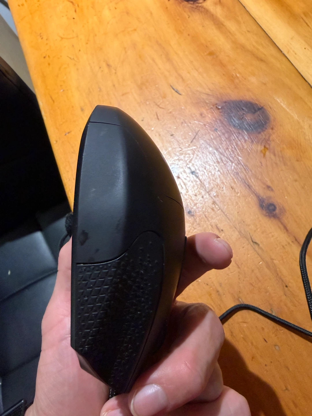 Corsair Scimitar RGB Gaming Mouse - photo 3