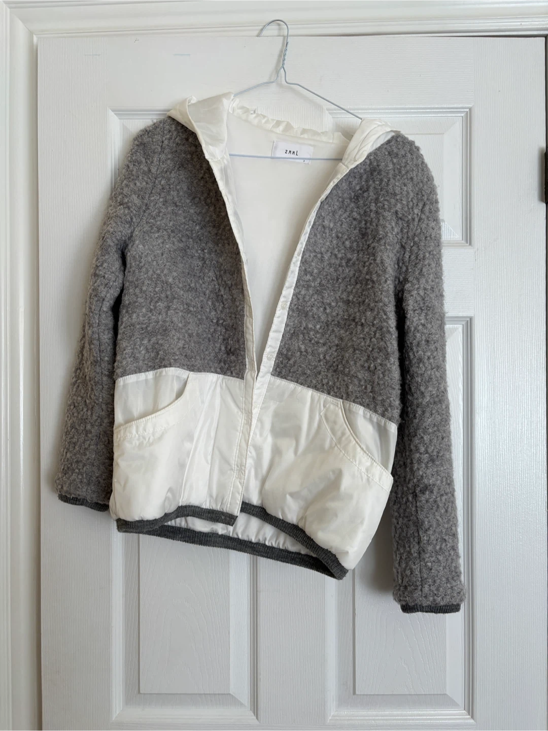 Clothing - photo 3