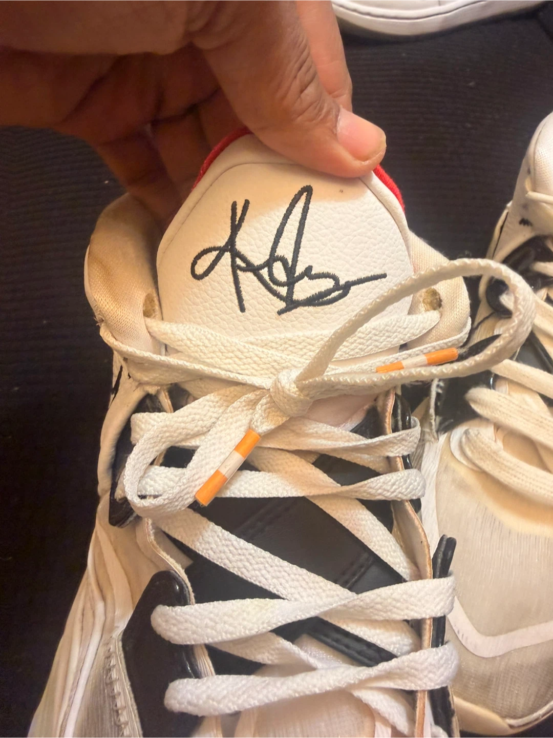 Nike Kyrie Irving Basketball Shoes - photo 2
