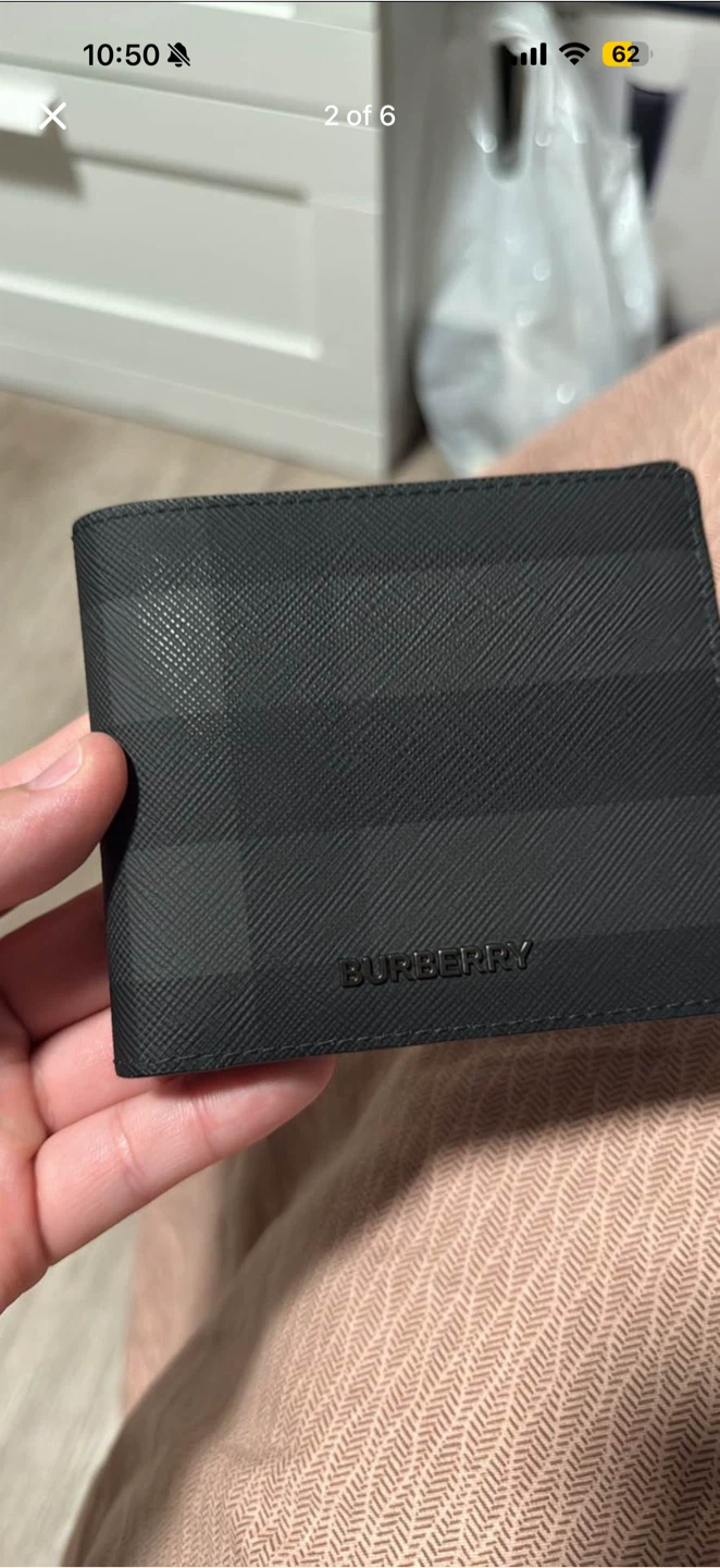 Brand new - Men’s Burberry Check Bifold Wallet - photo 2