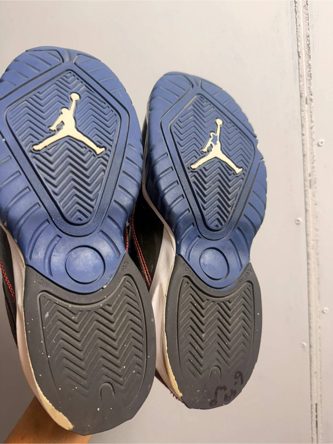 Jordan Sneakers - photo 3