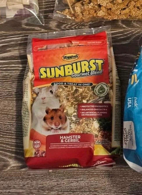 Hamster habitat and accessories bundle - photo 5