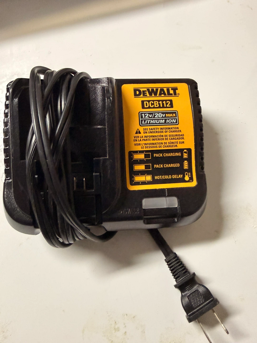 DEWALT DCB112 12V/20V MAX Lithium Ion Charger