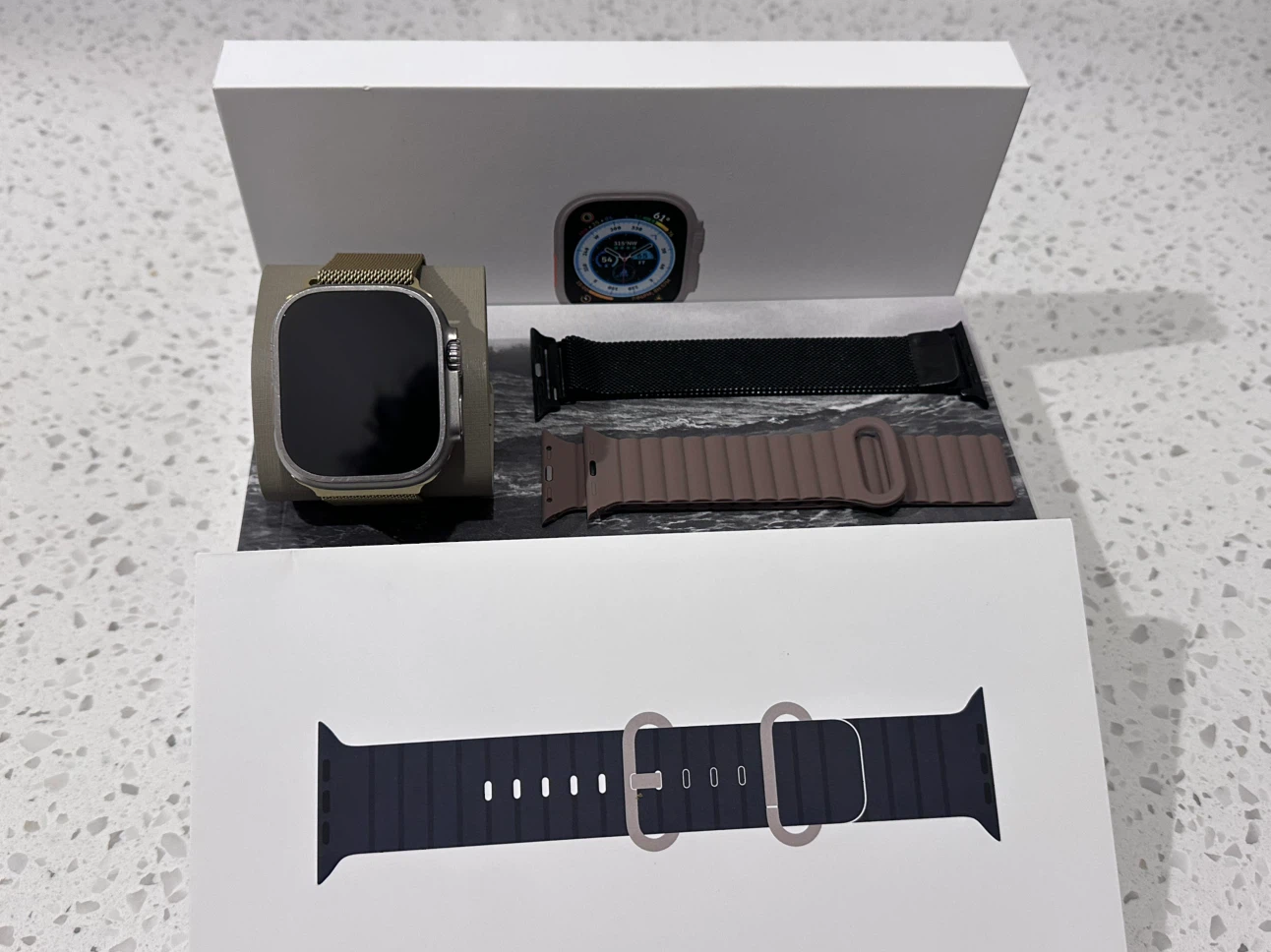 Apple Watch Ultra with accessories - photo 2