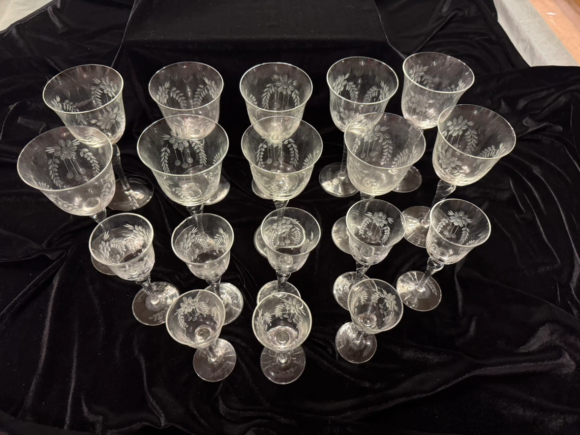 18pc Vintage WMF La Galleria Etched Crystal Stemware Set