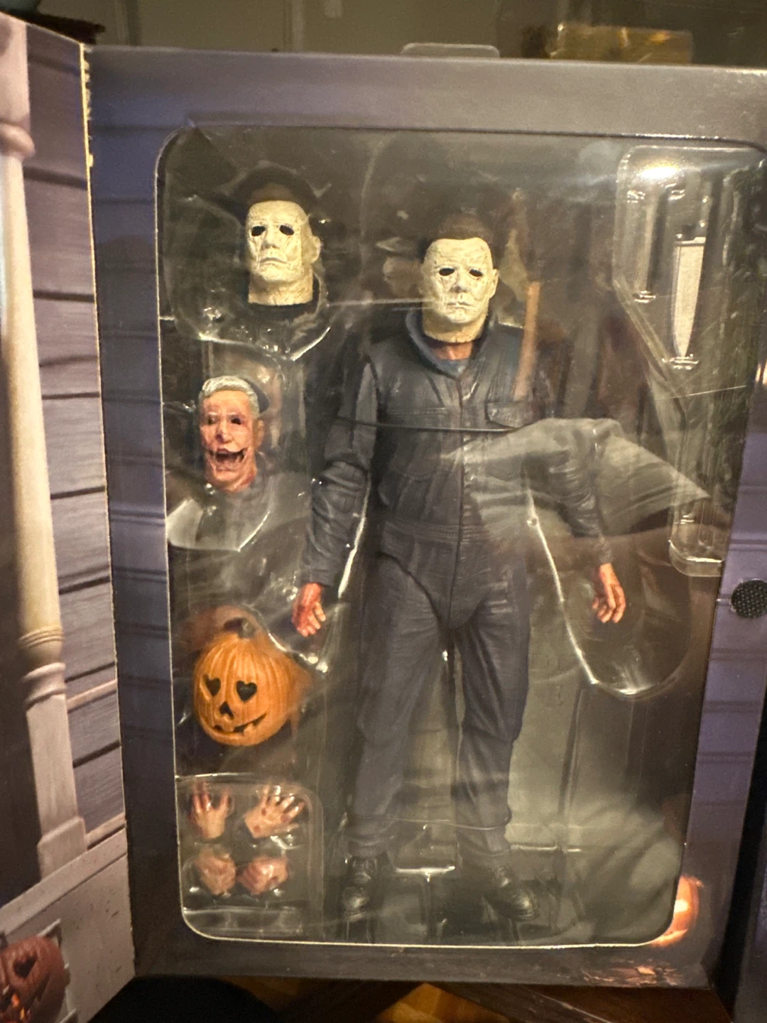 NECA Halloween Michael Myers Ultimate Action Figure