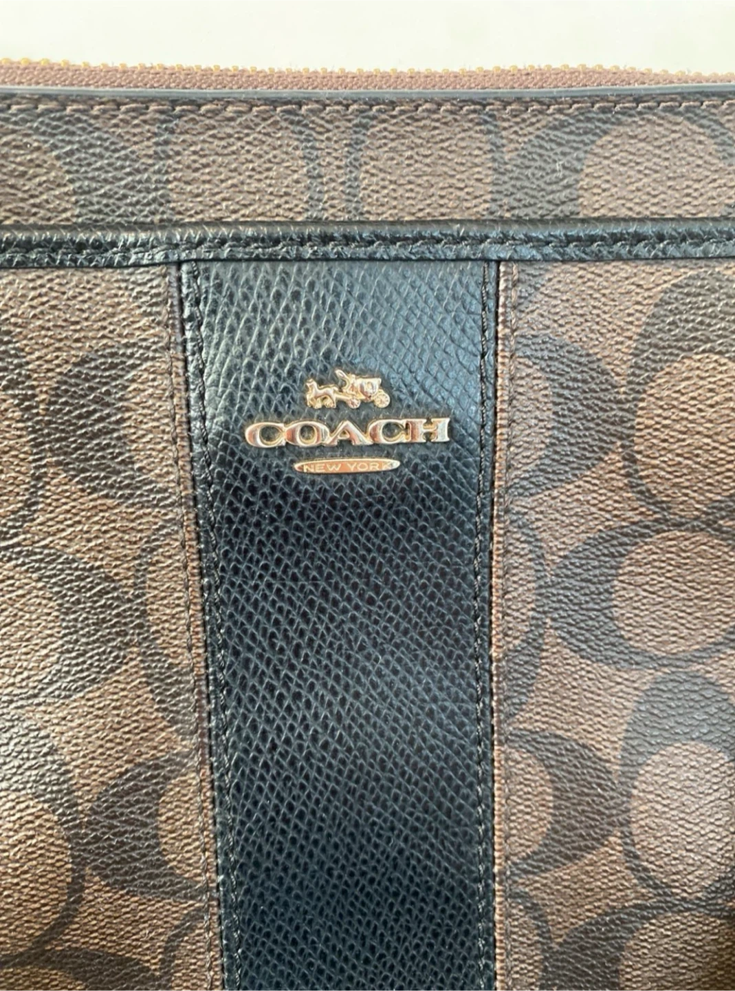 Coach Signature Crossbody Bag - photo 2
