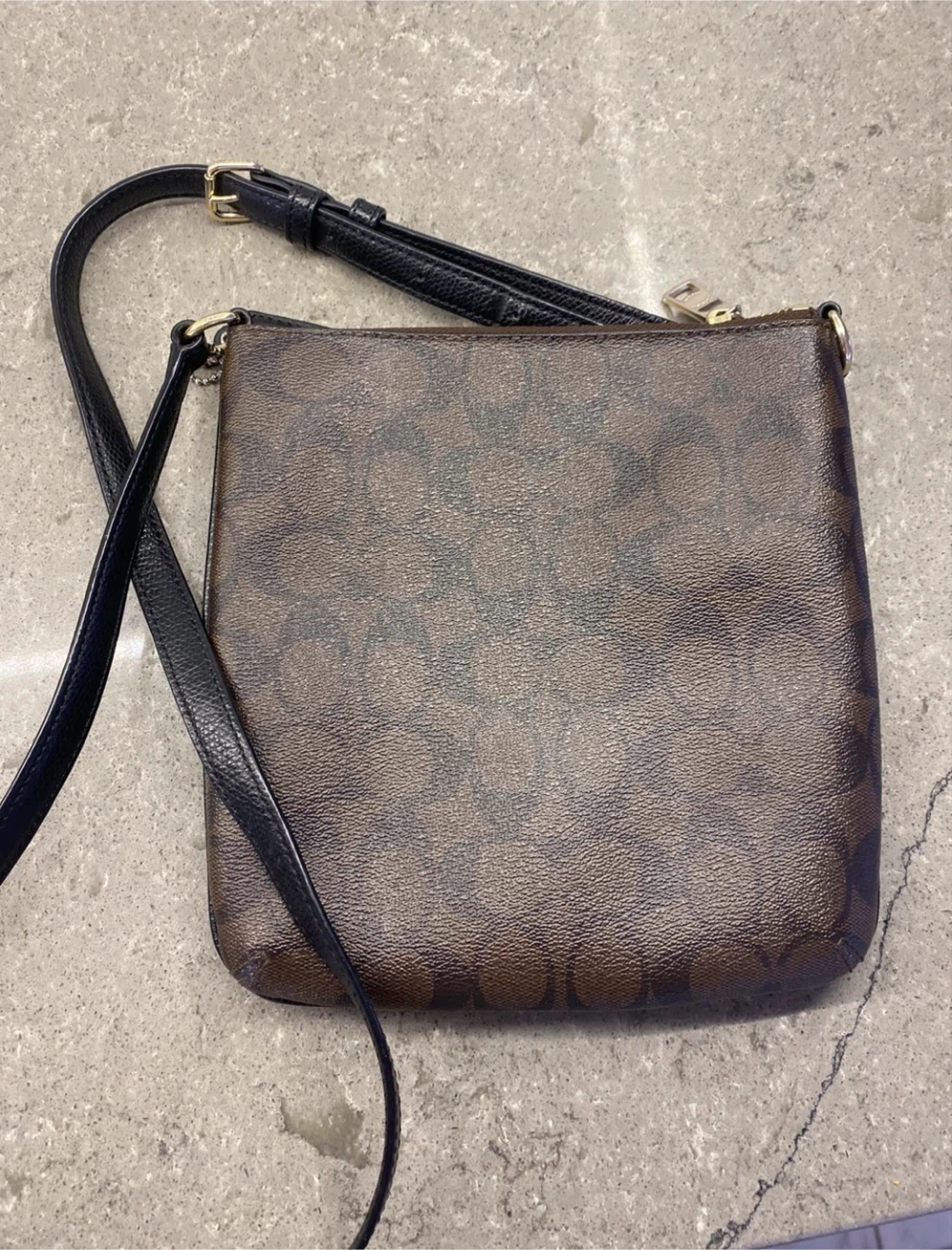 Coach Signature Crossbody Bag - photo 4