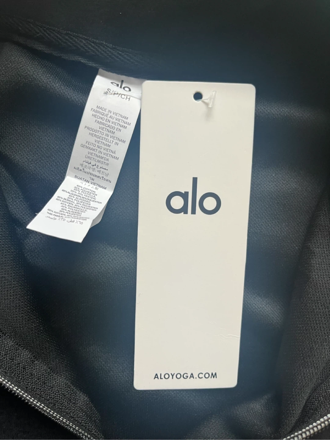 Alo Yoga Black Quarter-Zip Pullover - photo 5