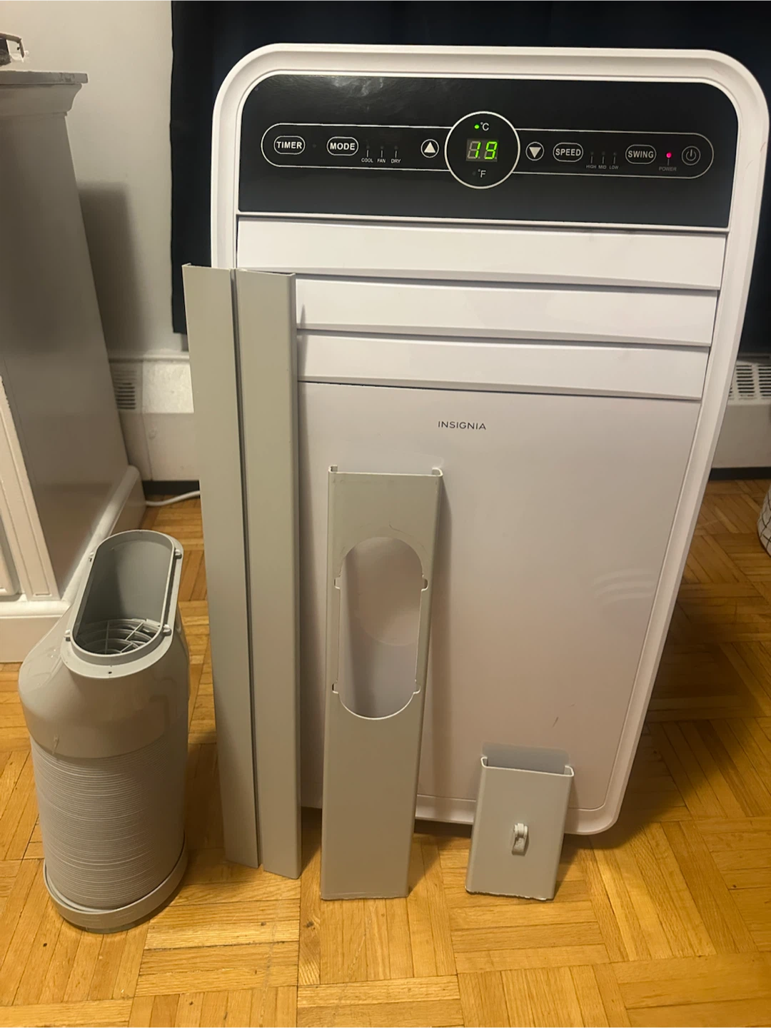 MOVING SALE Insignia 10000BTU/hr Portable Air Conditioner - photo 4