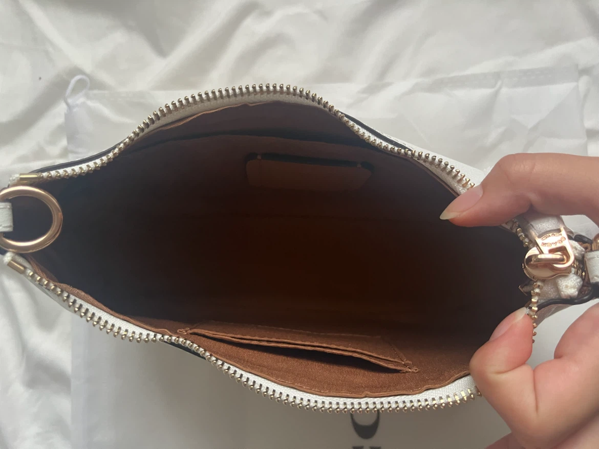 Coach White Shoulder Bag - photo 5