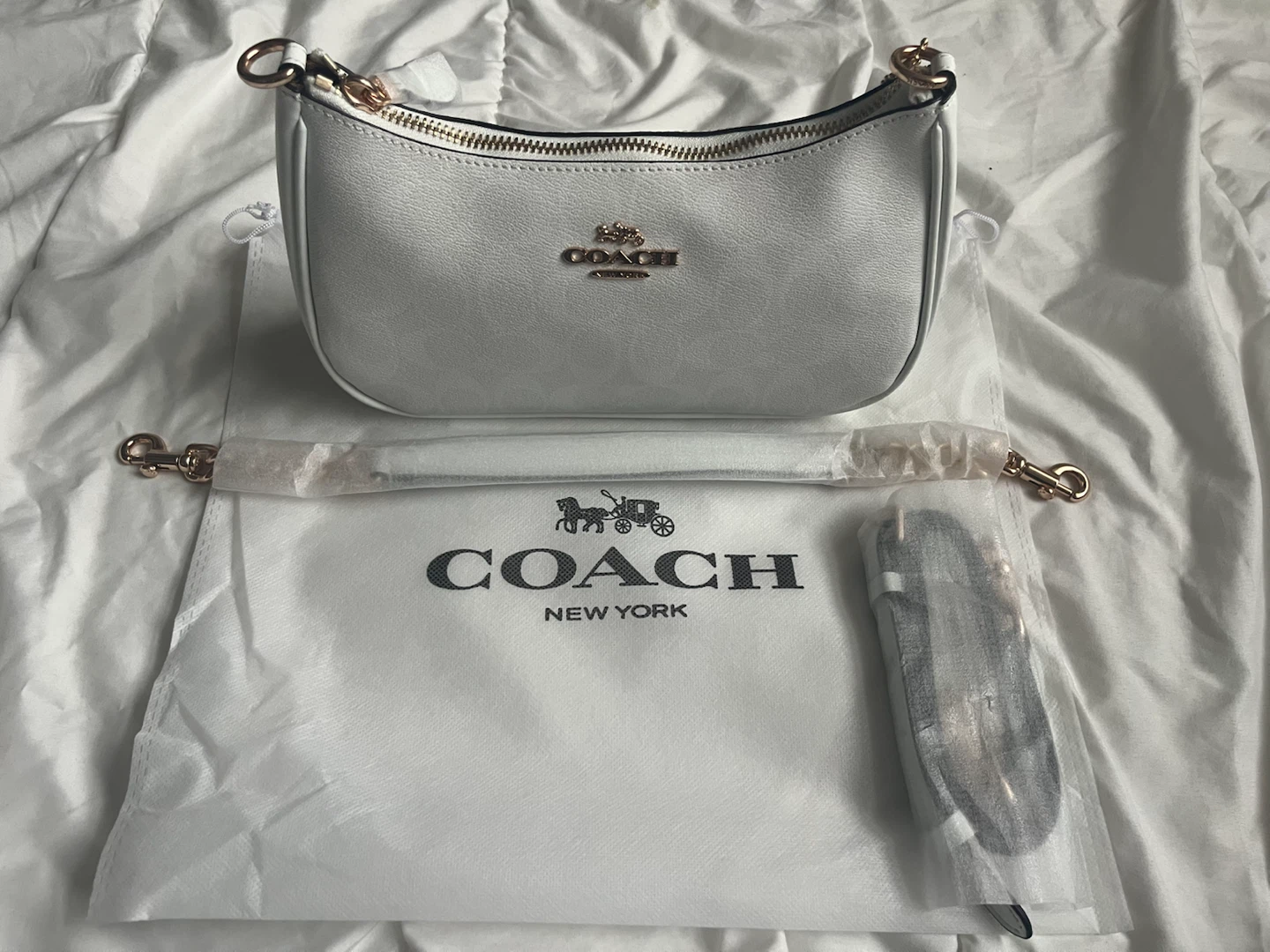 Coach White Shoulder Bag - photo 2