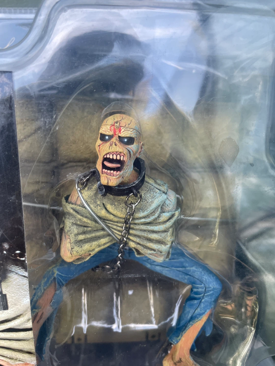 NECA Iron Maiden Piece of Mind Eddie Figure - photo 4