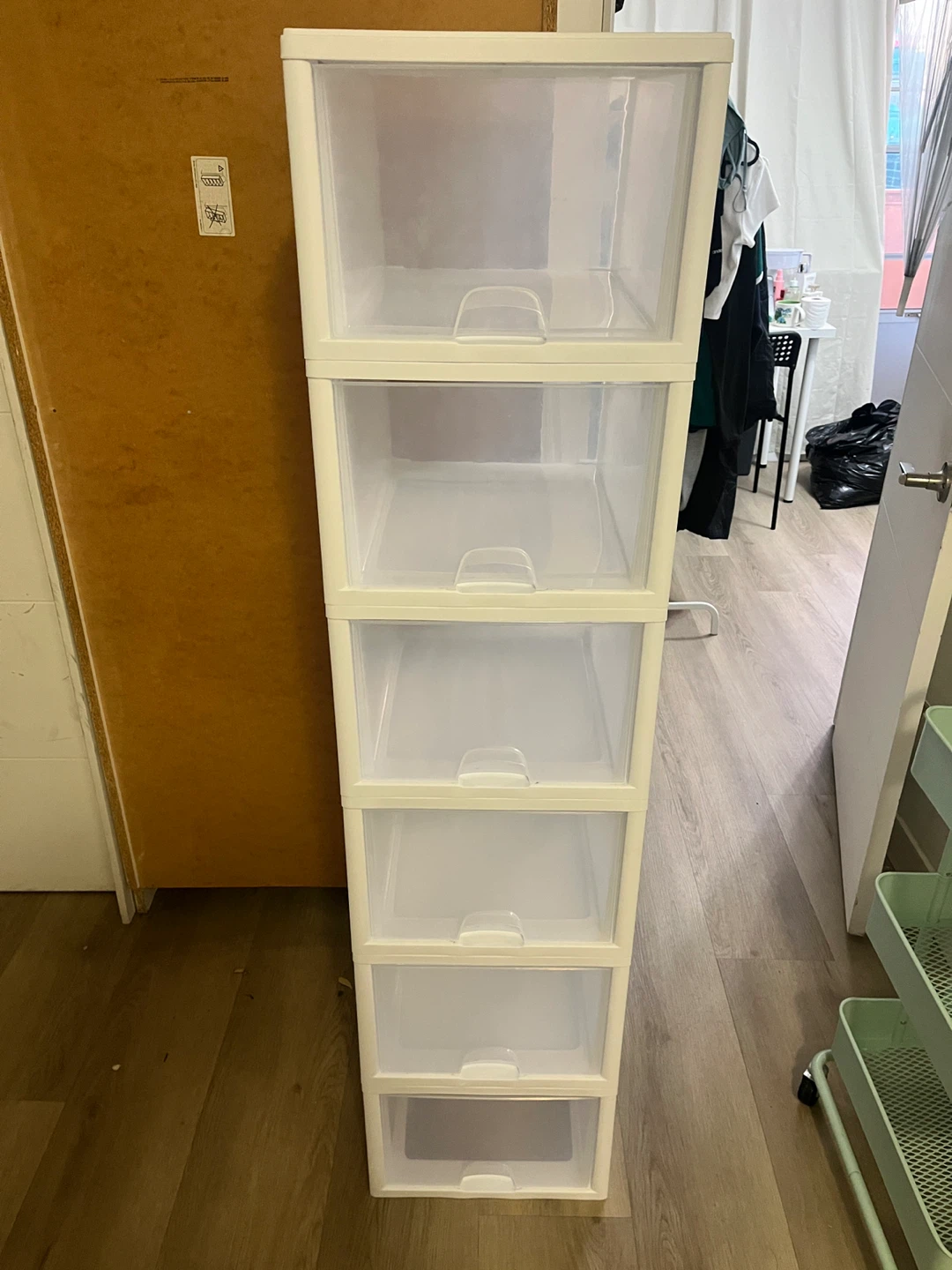 Canadiantire plastic drawer 6ea (36x42.5x25.5cm)