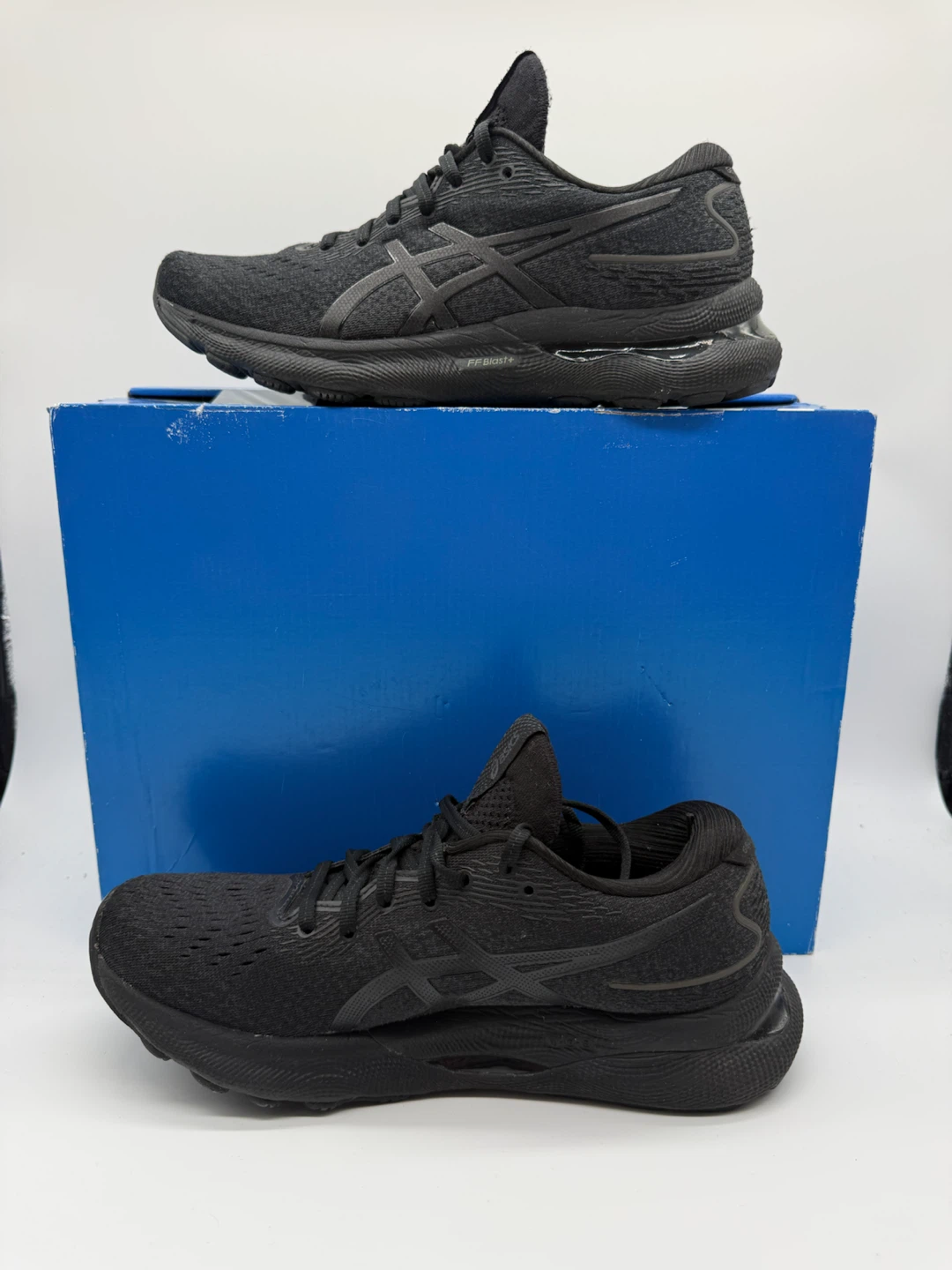 Asics Gel Nimbus 24 Triple Black Women’s Running Shoes Size US 8