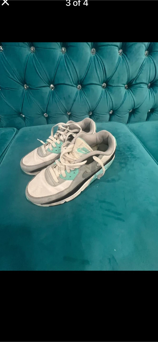 Nike Air Max 90 Sneakers Size 7.5 - photo 2
