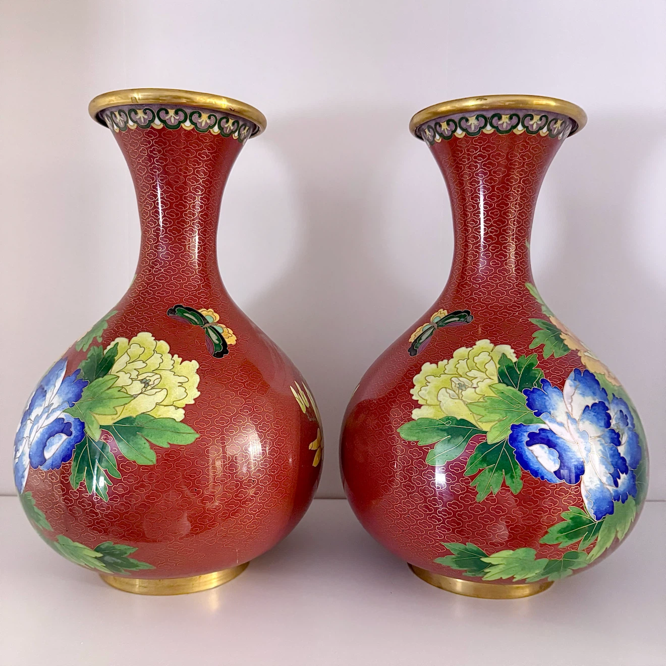 Pair large cloisonné peony vases - photo 3