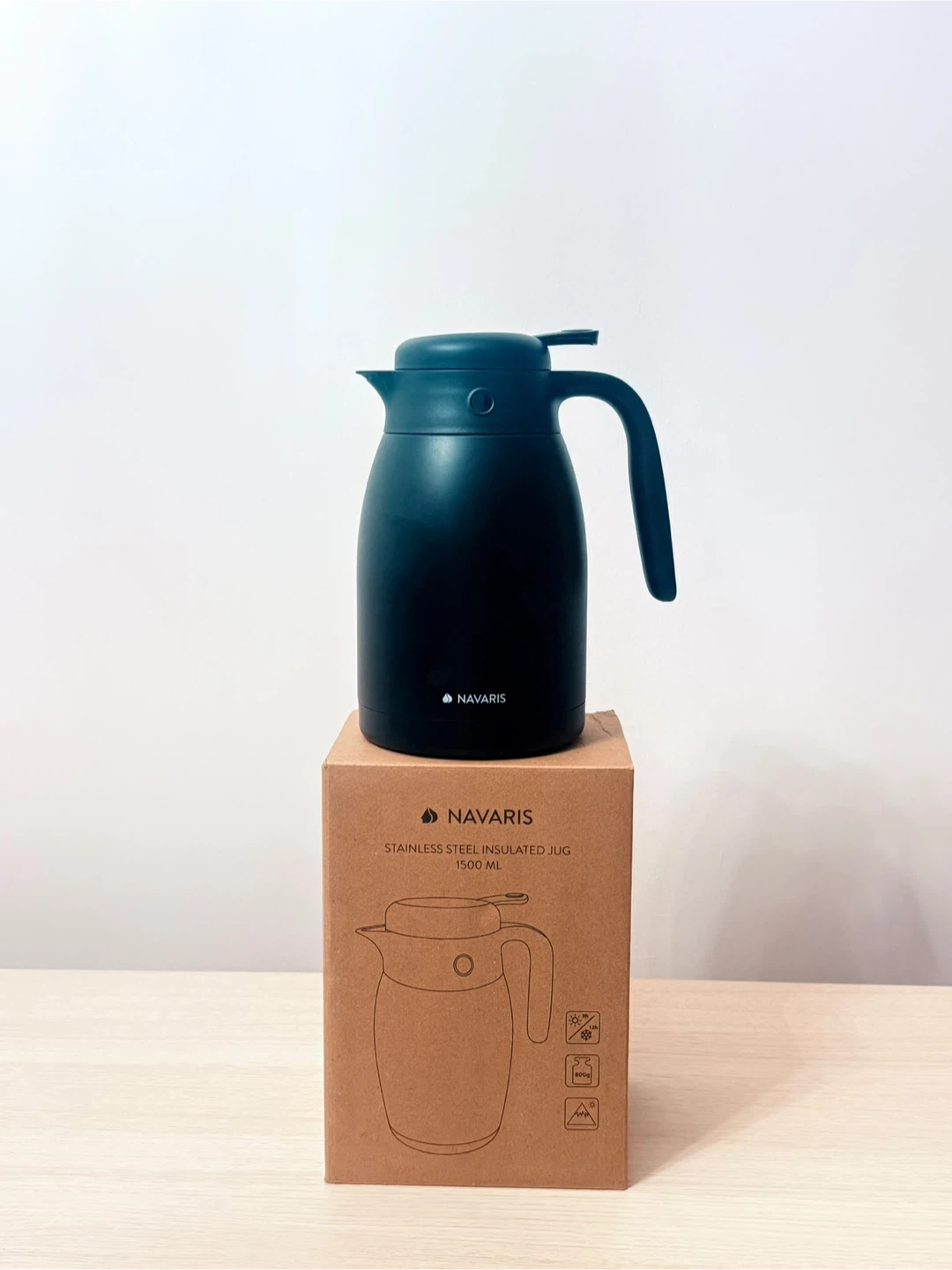 Navaris Stainless Steel Jug 1500ml