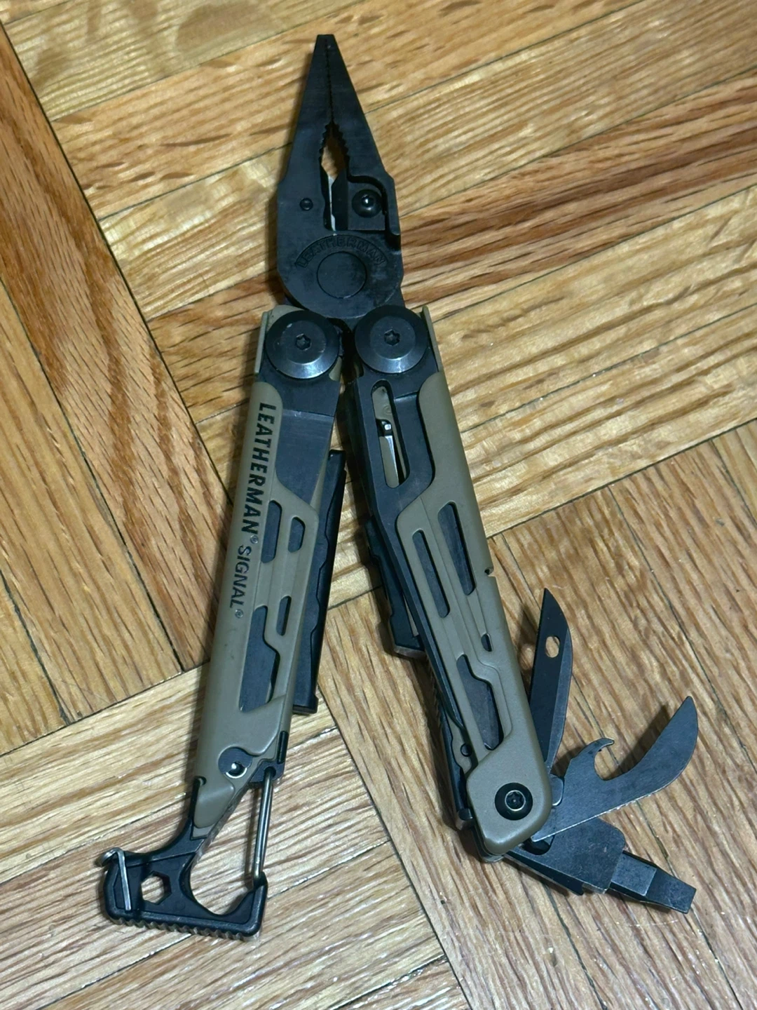 Leatherman Signal Multi-Tool - photo 2
