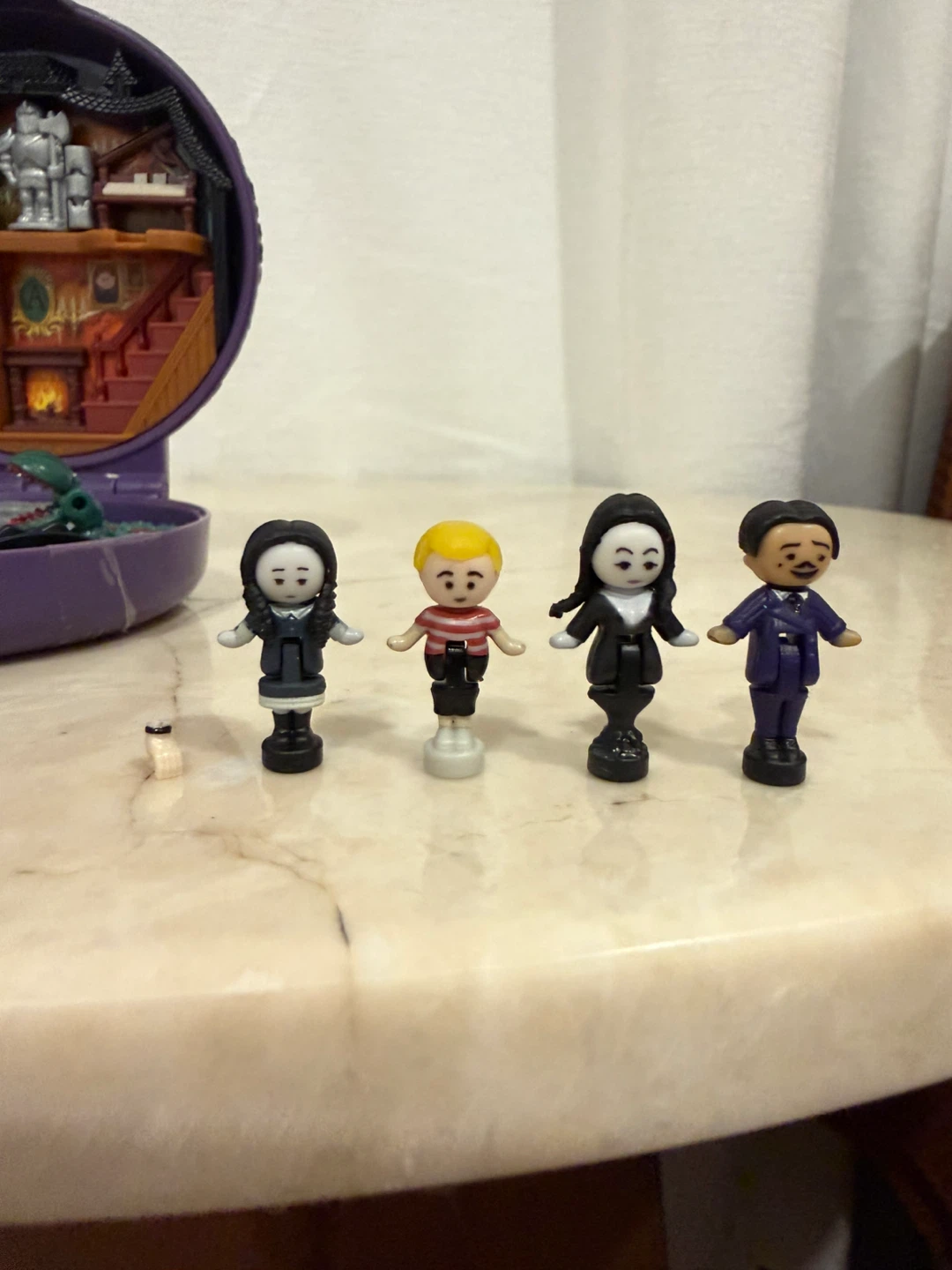 Polly Pocket The Addams Family Playset - photo 3