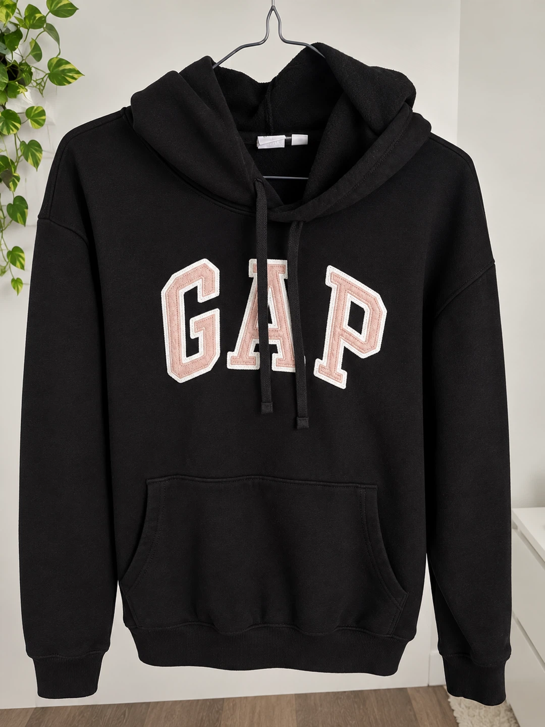Black / brown Gap Hoodie