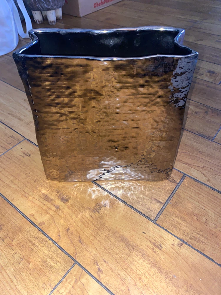Metallic Decorative Vase - photo 3