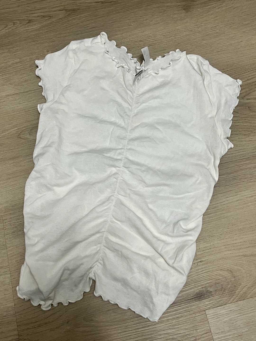 H&M White ruched top