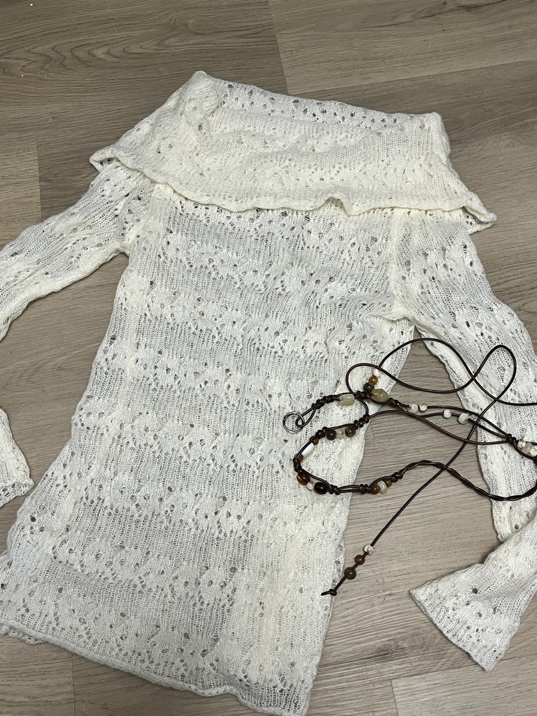 Knit Off-Shoulder Top & belt