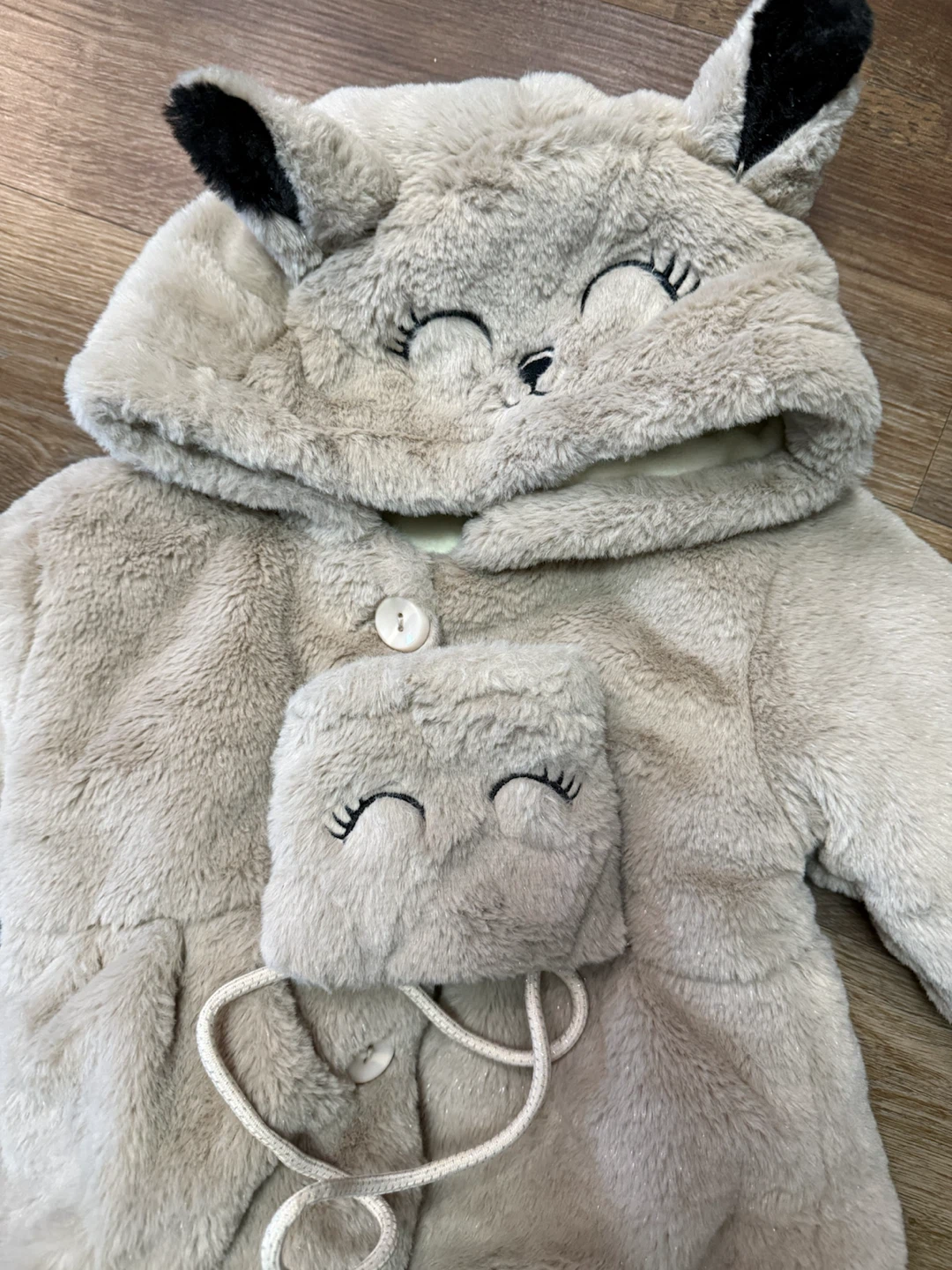 Zorph Faux Fur Coat with Hood and Matching Bag