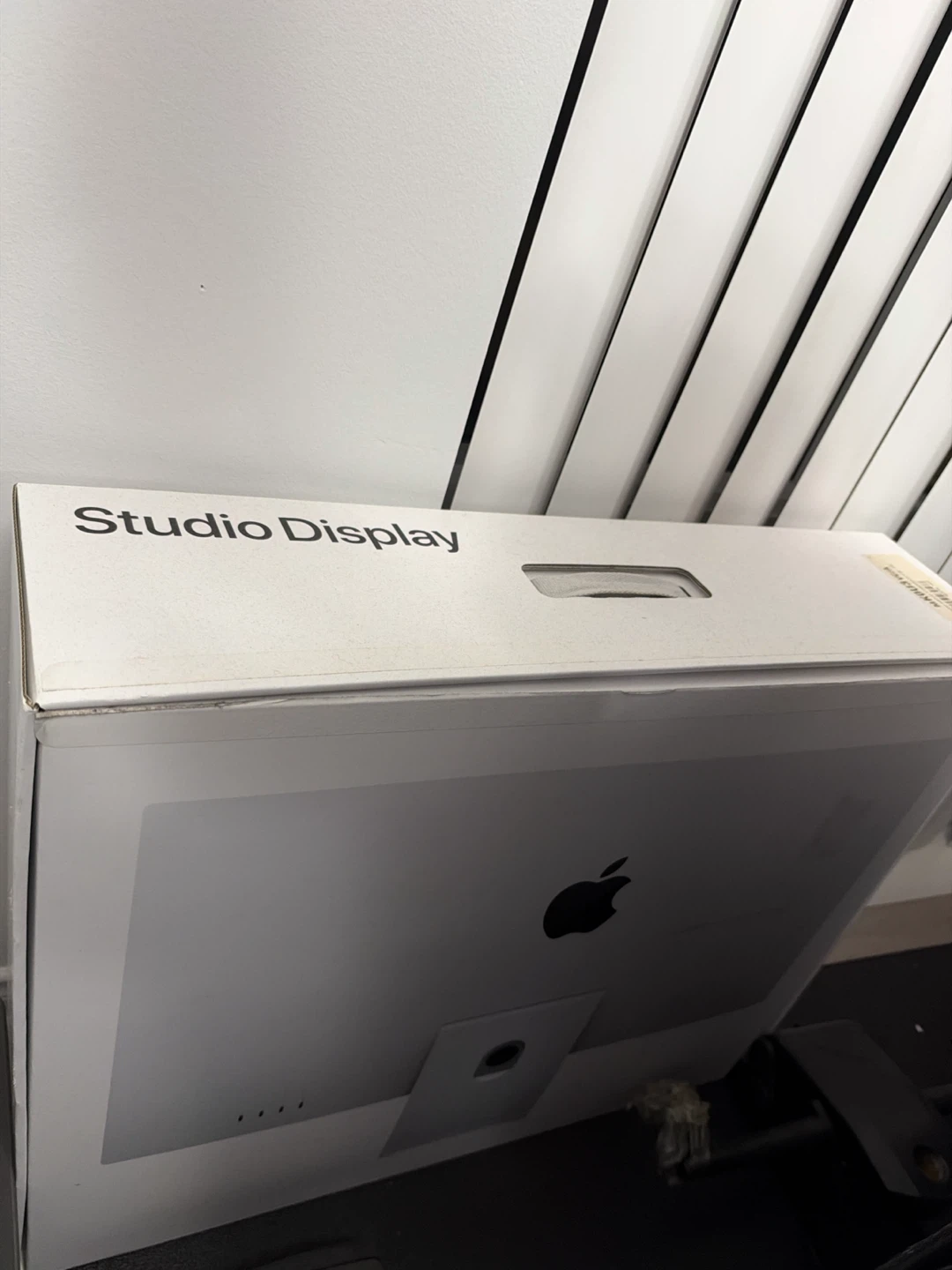 Apple Studio Display - Standard glass - Tilt-adjustable stand - photo 2