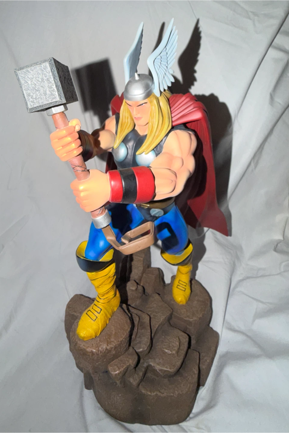 Marvel Milestone The Mighty Thor Collectible Statue - photo 2