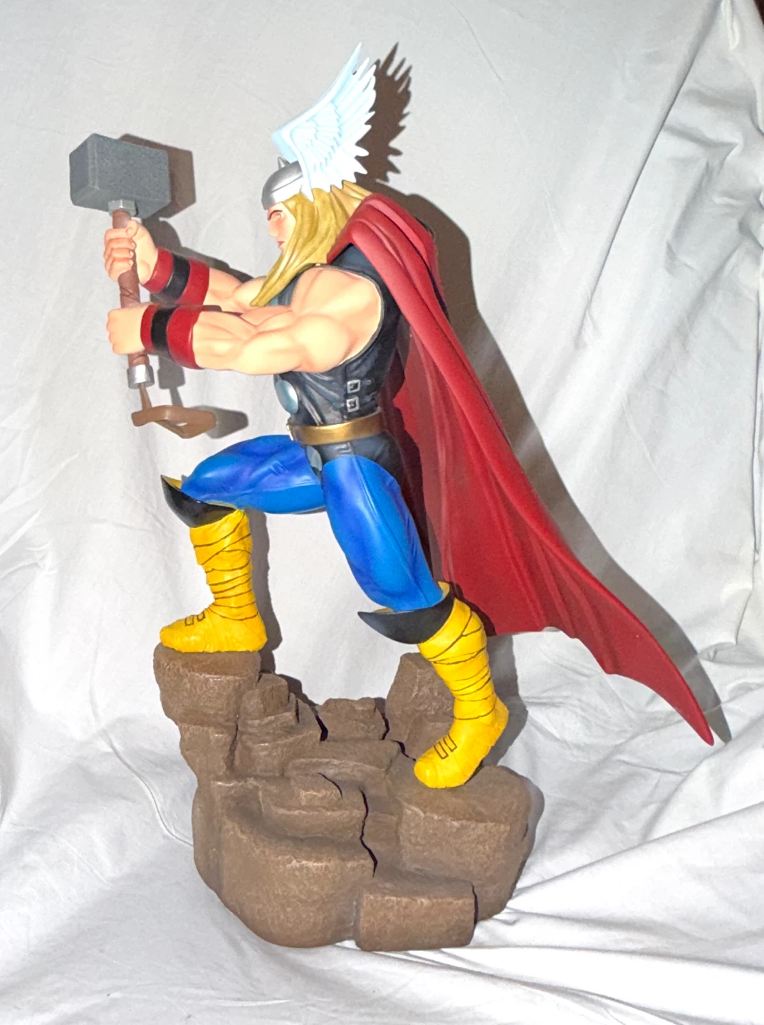 Marvel Milestone The Mighty Thor Collectible Statue - photo 5