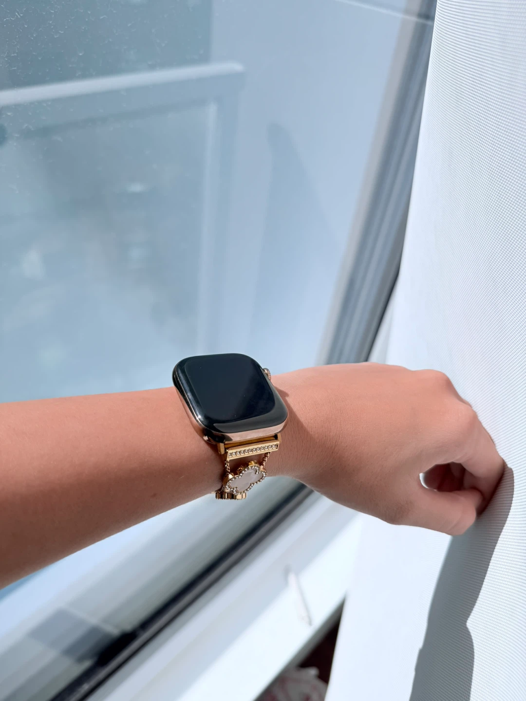 Gold Clover Apple Watch Band